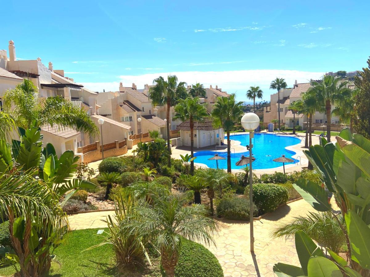 Beautiful Apartment With Pools, Playground And Paddle Tennis - Family Friendly And Near Vithas Hospital - Free Parking In Garage Benalmádena Exterior photo