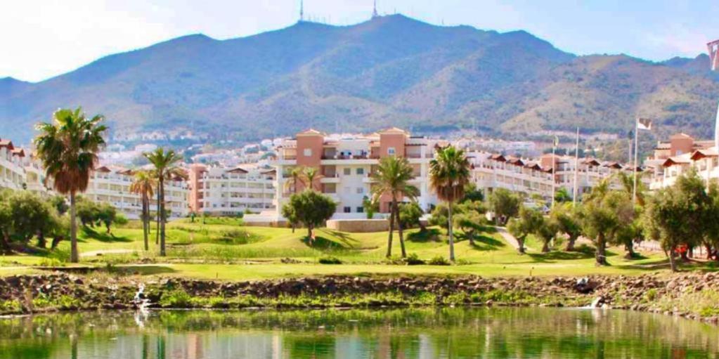 Beautiful Apartment With Pools, Playground And Paddle Tennis - Family Friendly And Near Vithas Hospital - Free Parking In Garage Benalmádena Exterior photo