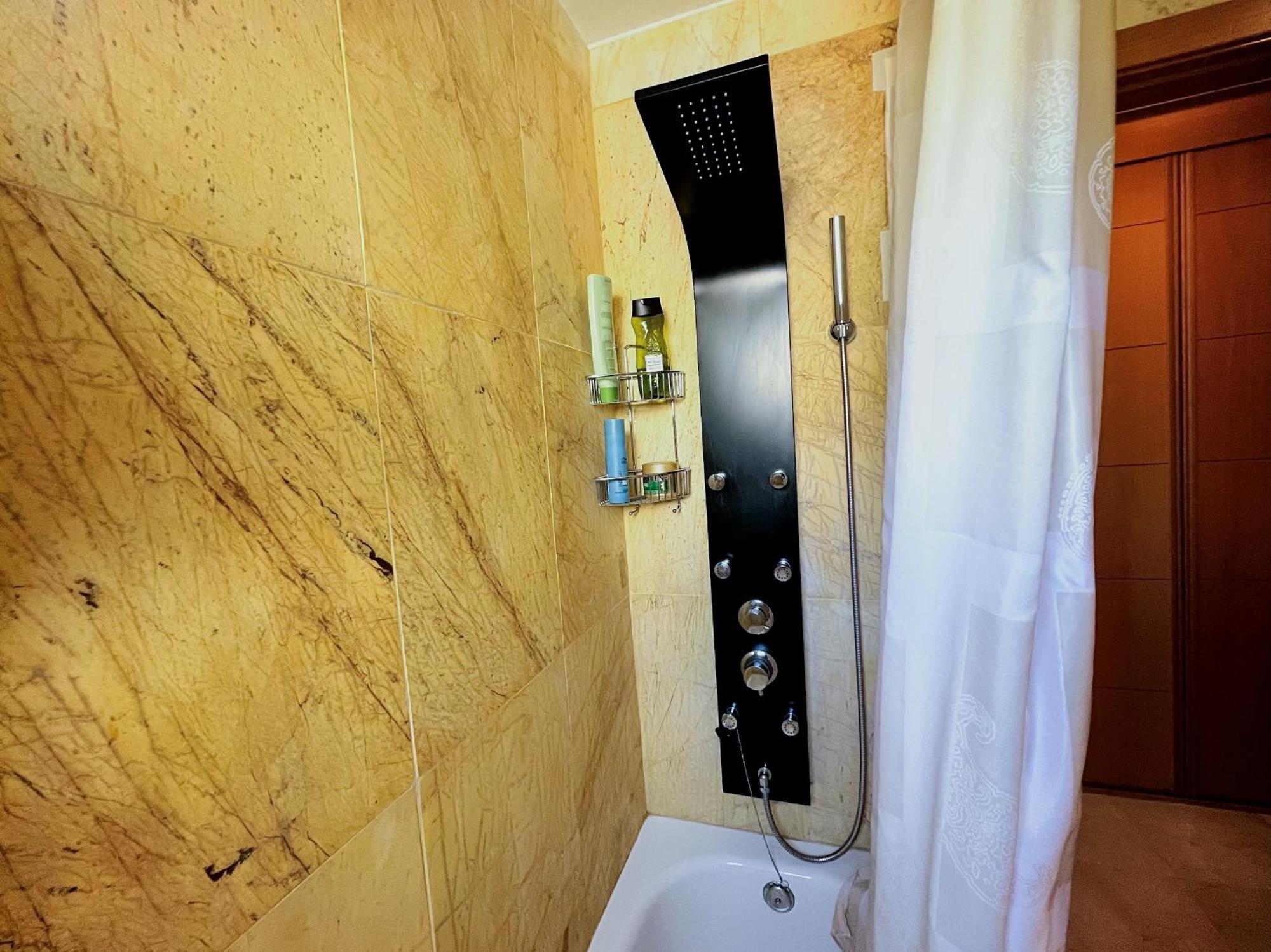 Beautiful Apartment With Pools, Playground And Paddle Tennis - Family Friendly And Near Vithas Hospital - Free Parking In Garage Benalmádena Exterior photo