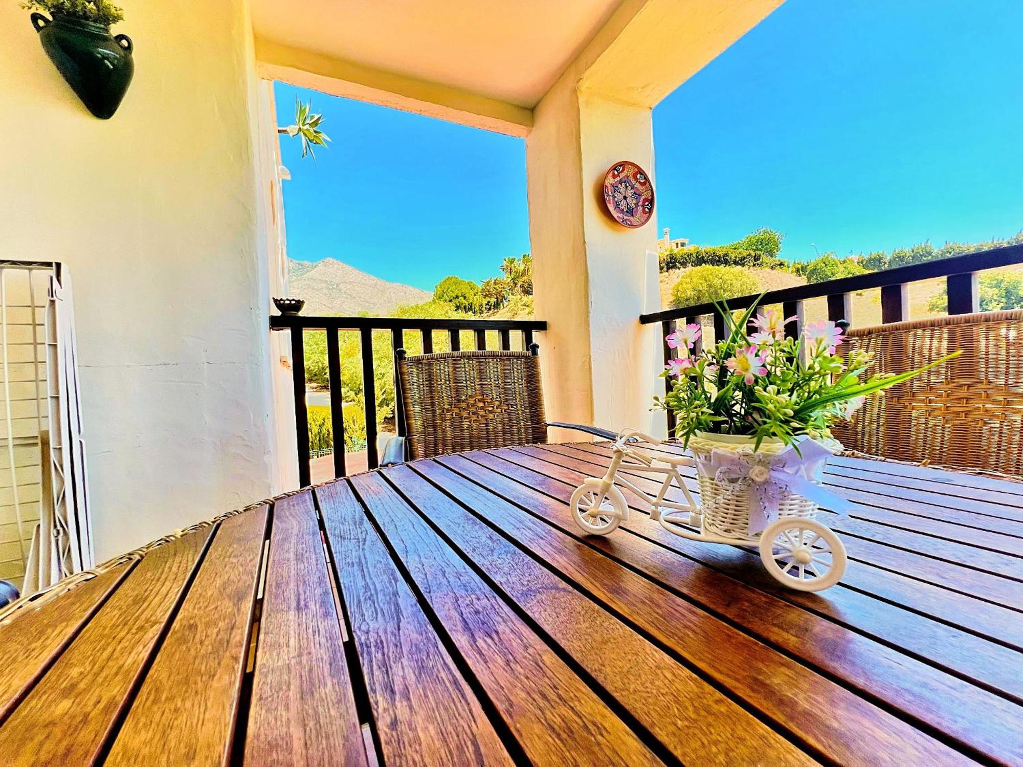 Beautiful Apartment With Pools, Playground And Paddle Tennis - Family Friendly And Near Vithas Hospital - Free Parking In Garage Benalmádena Exterior photo